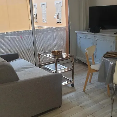 Petit Coin Ensoleille * Beausoleil